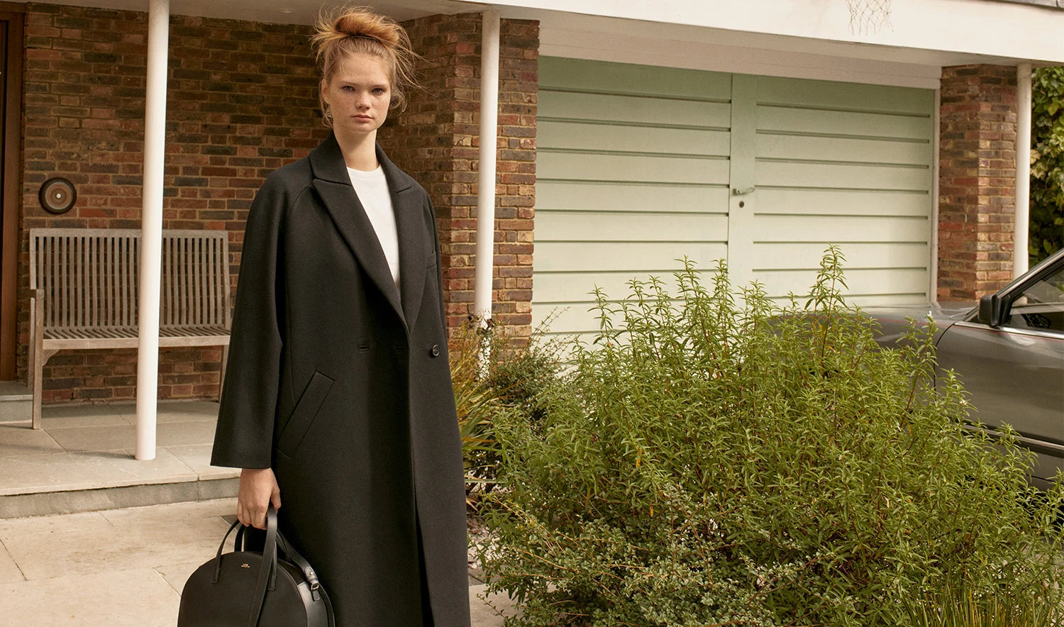 24AW【A.P.C.】Straight Hem Belted Coat 24AW【A.P.C.】Straight Hem Belted Coat Belted Trench Coat