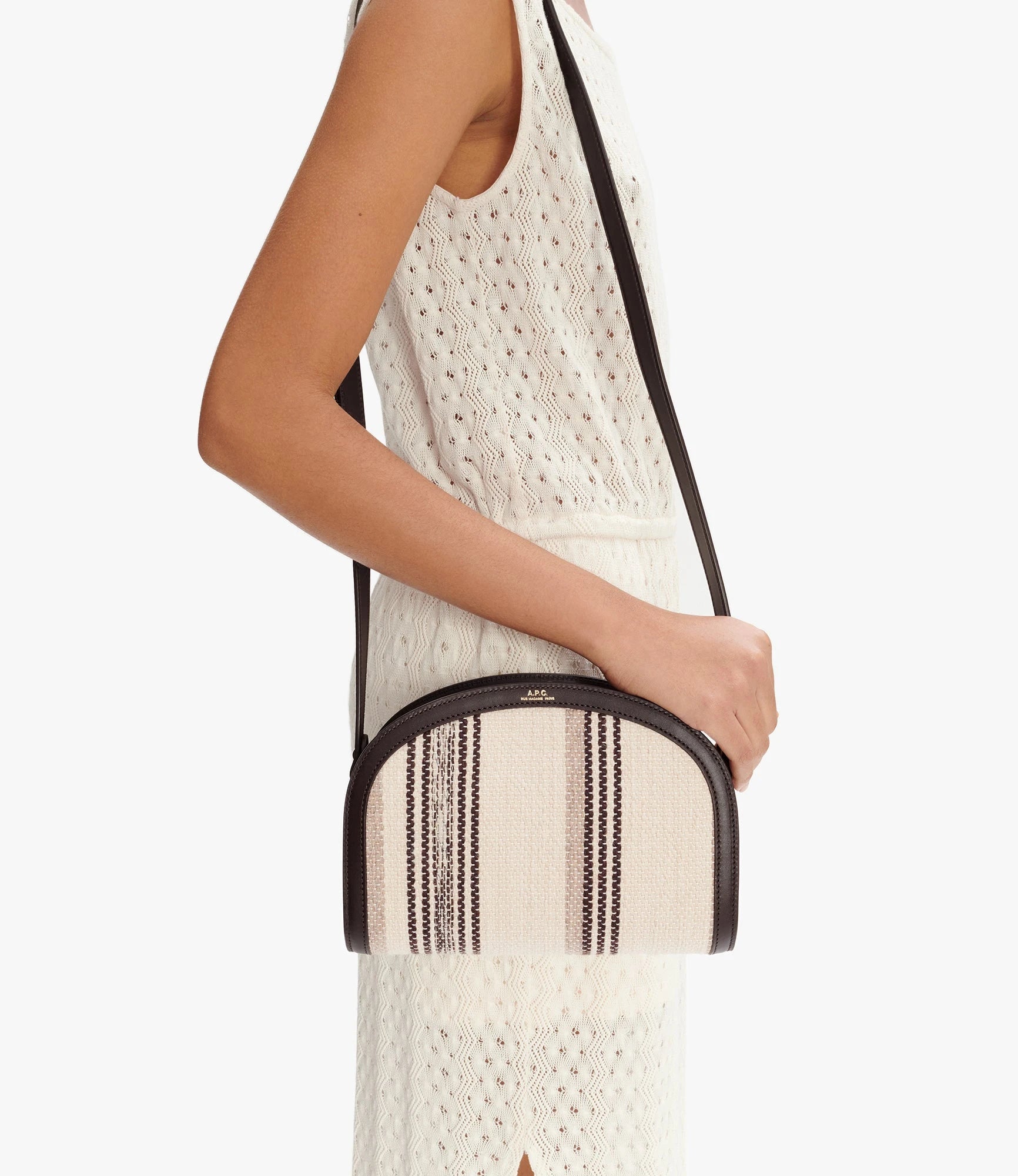 バッグ A.P.C mini Demi-Lune raffia crossbodybag バッグ A.P.C mini Demi-Lune raffia crossbodybag A.P.C. Mini