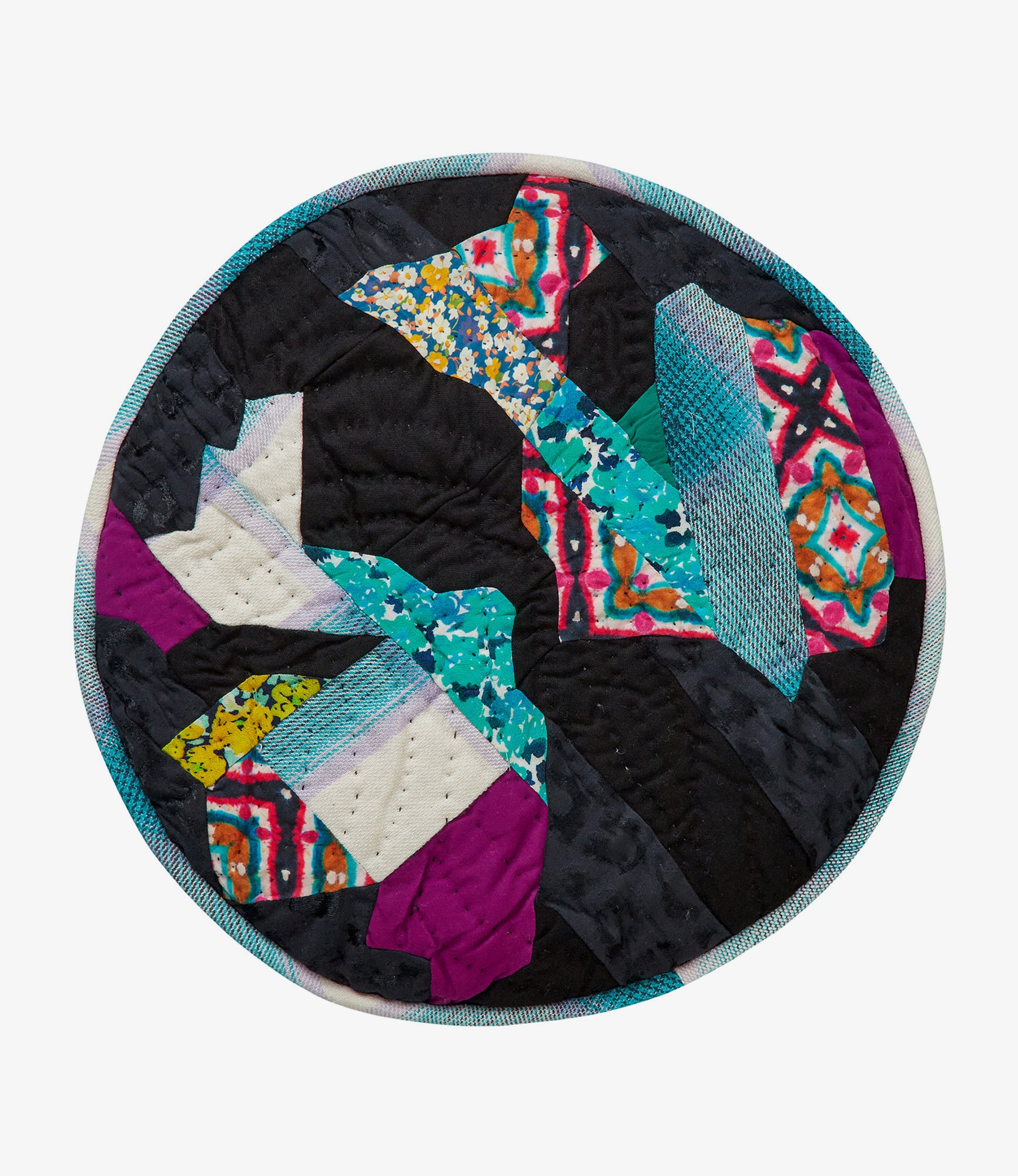 Atlas | Patchwork of fabrics | A.P.C. Quilts 