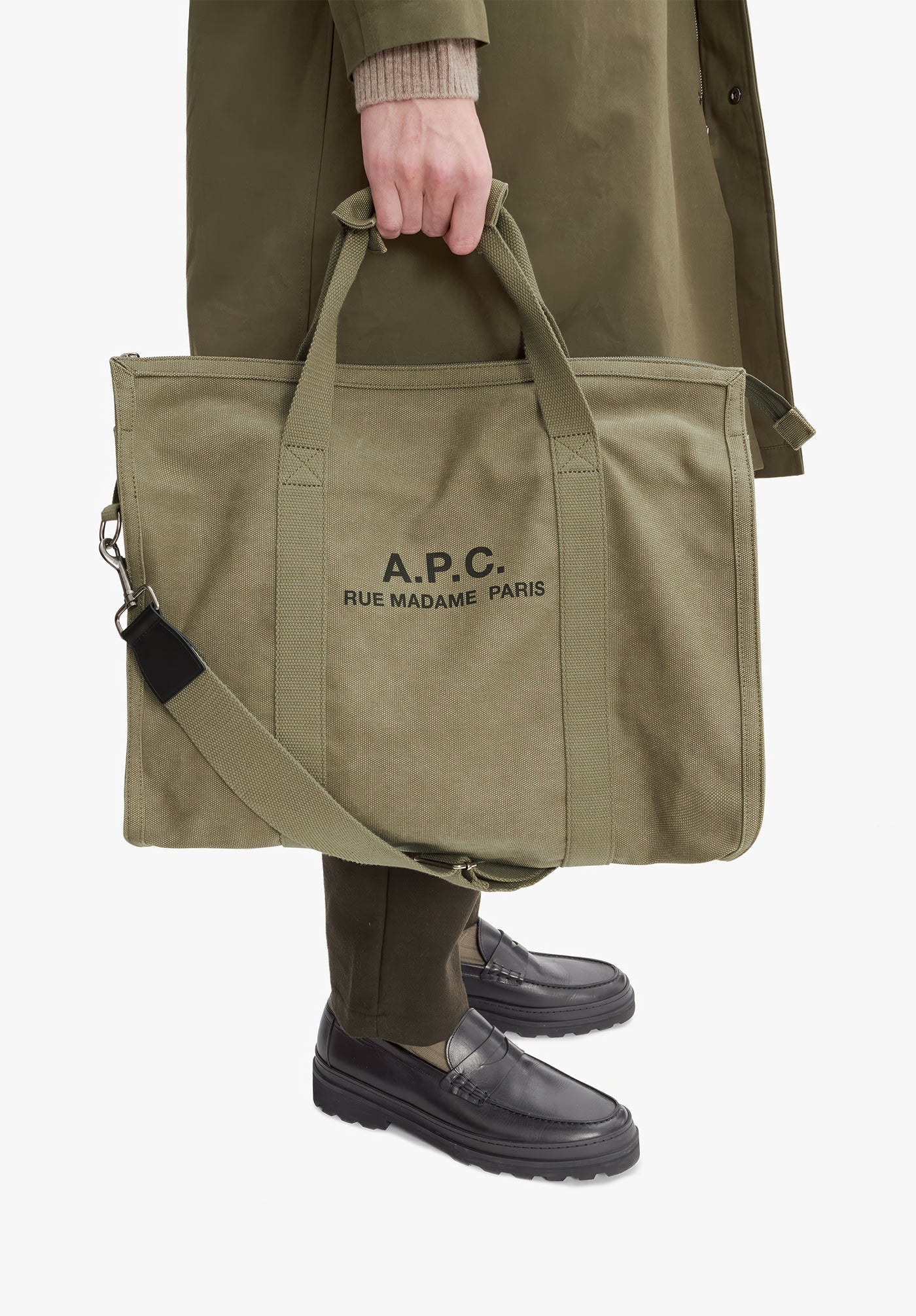 Recuperation gym bag – A.P.C.