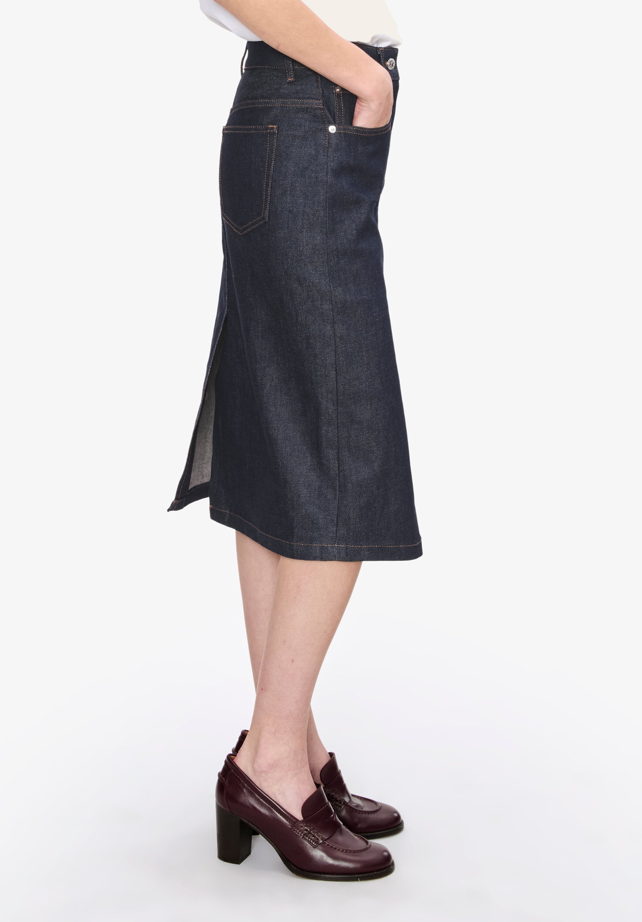 Lizzie Skirt | Skirts / shorts | A.P.C. Ready-to-Wear