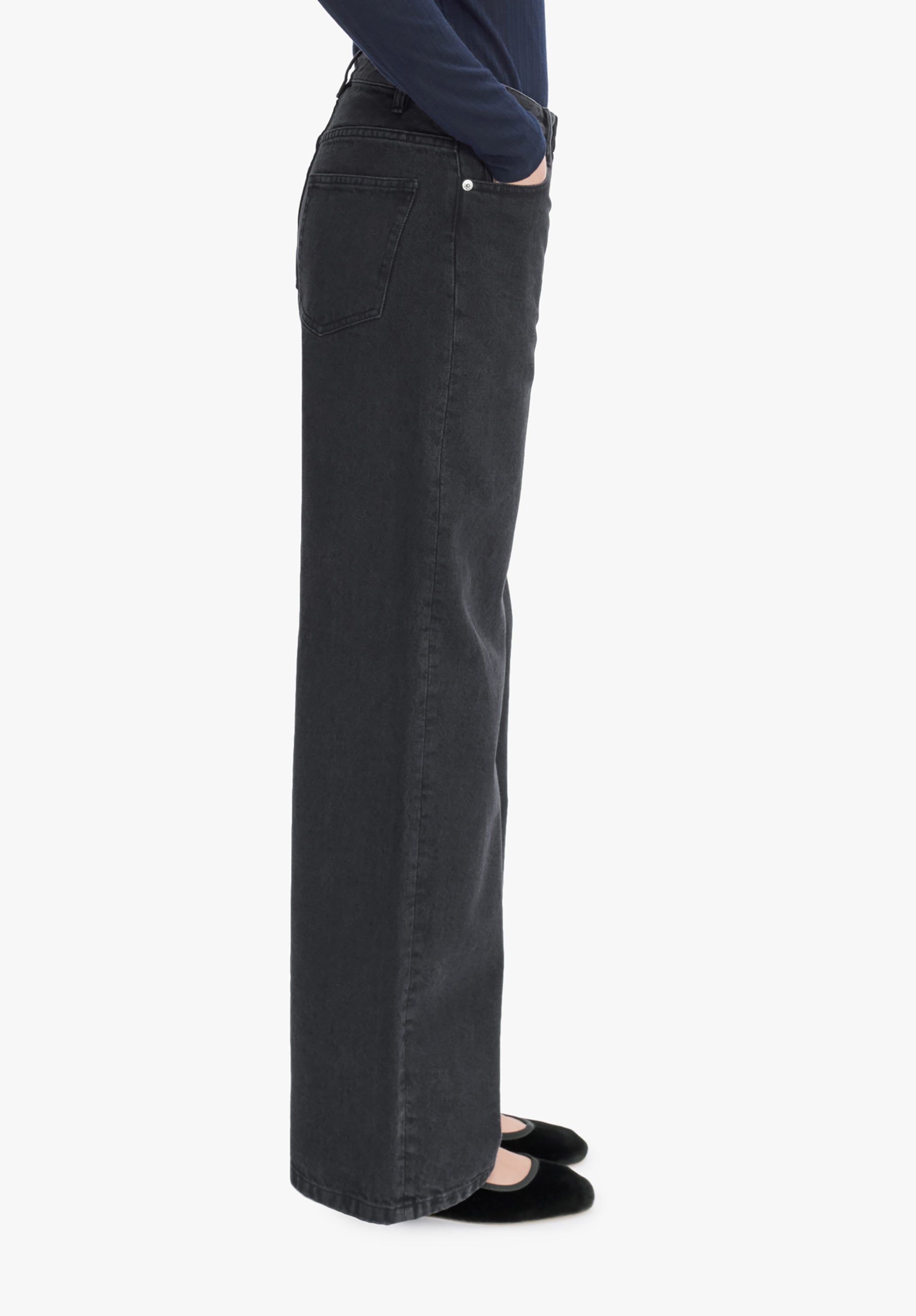 Elisabeth jeans | Stonewashed wide-leg jeans. 70's spirit
