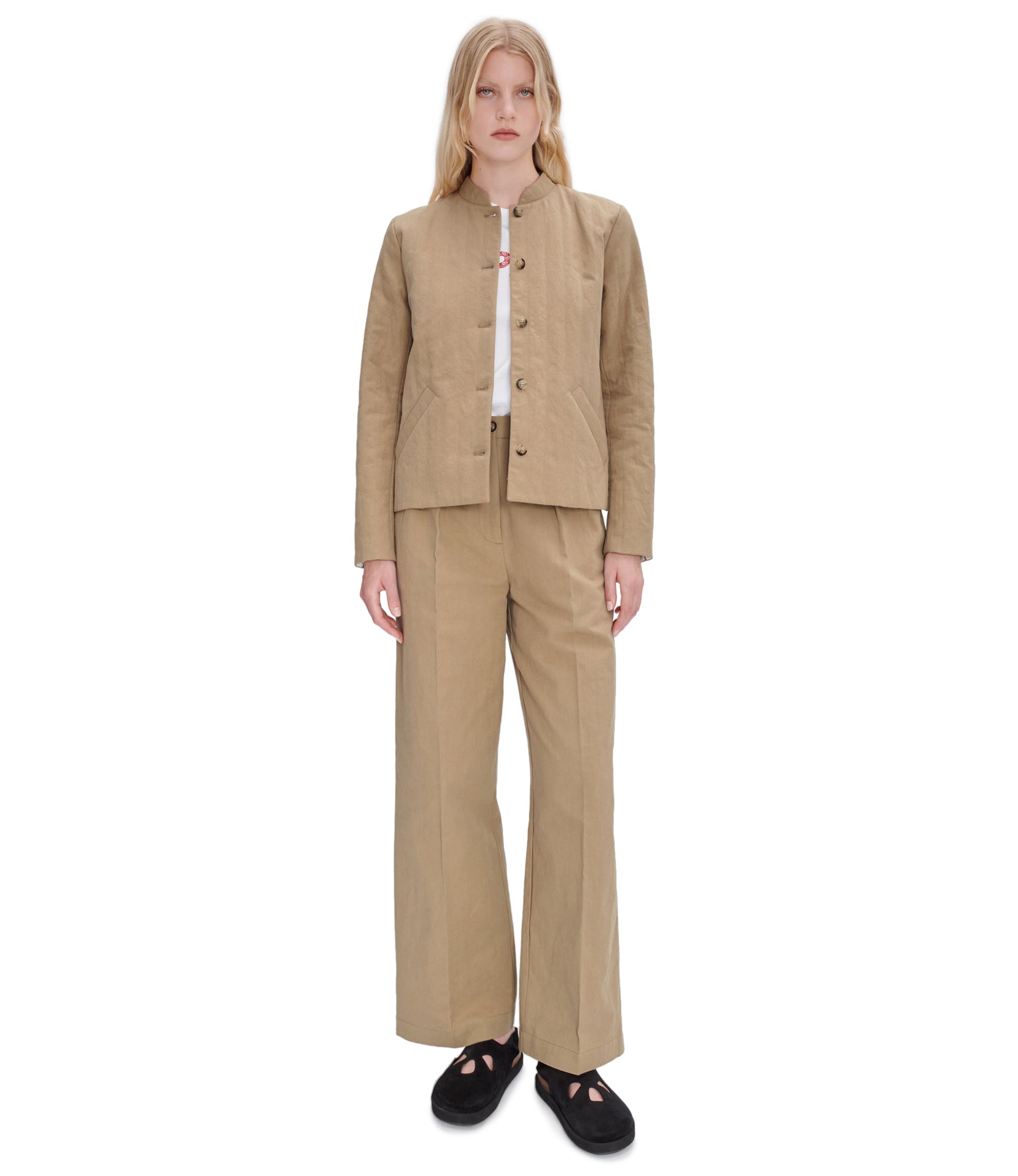 【関税込み】A.P.C. ネイビー Aurore ジャケット A.P.C.のネイビー Aurore ジャケットがセール中