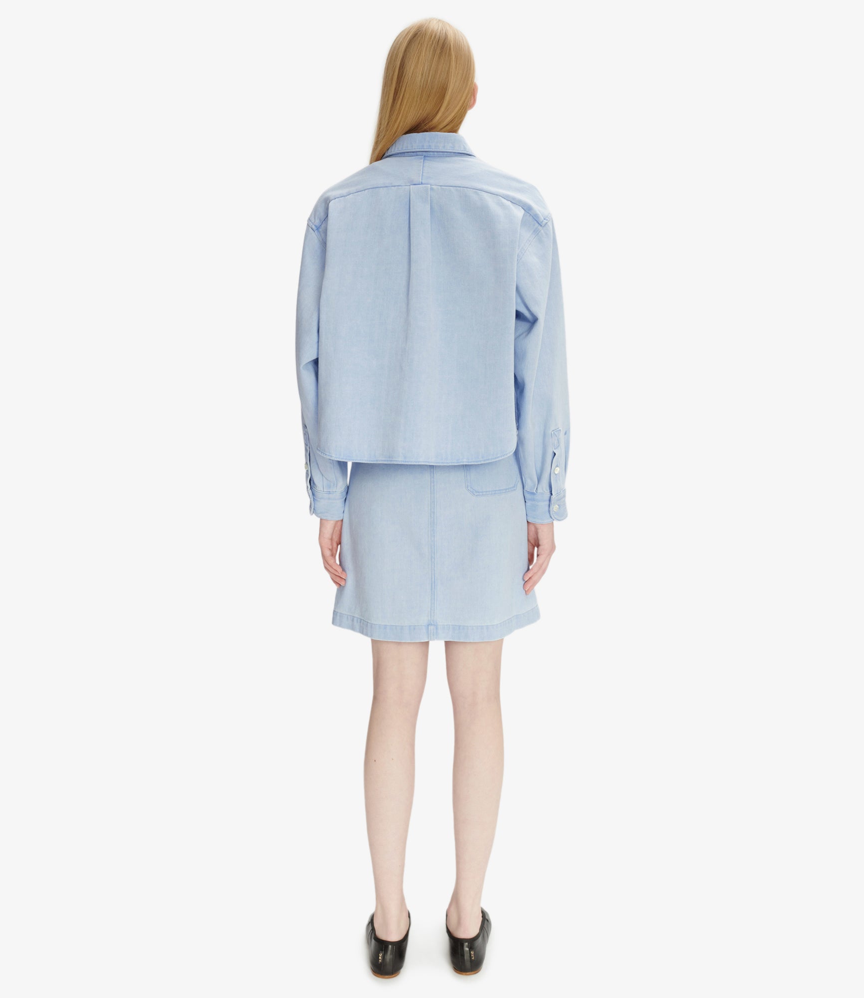 【送料&関税込】A.P.C. janice Overshirt Basile Brodée Poitrine overshirt | Dyed organic cotton denim
