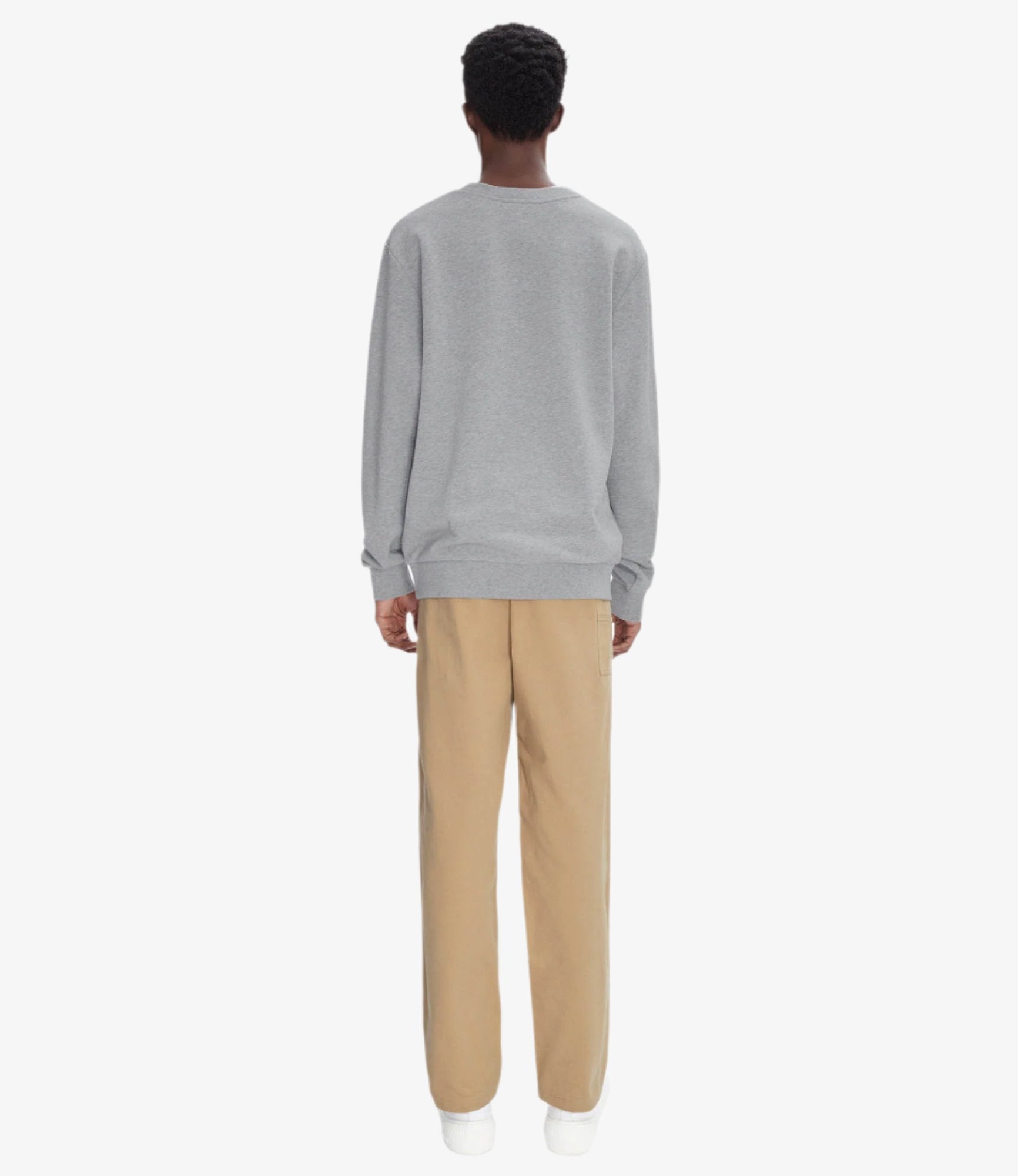 A.P.C｜ (SWEAT STANDARD GRAND VPC (COHBN M27907 ALG)) Standard Grand VPC sweatshirt | Organic fleece | A.P.C.