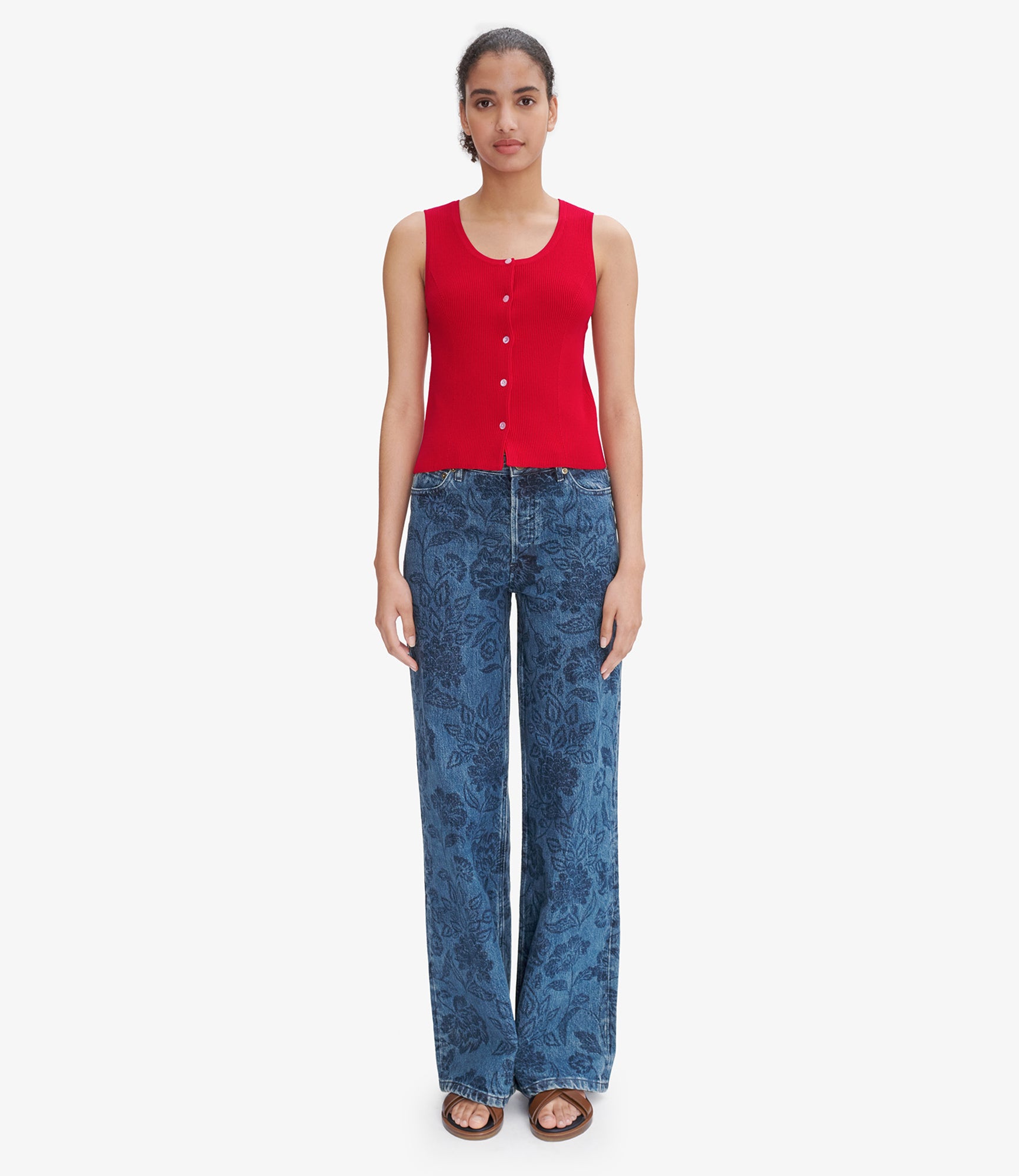 デニム・ジーパン A.P.C. High-Rise Floral-Print Denim Jeans With Straight Leg Elisabeth jeans | Floral-print denim | A.P.C. Ready-to-Wear