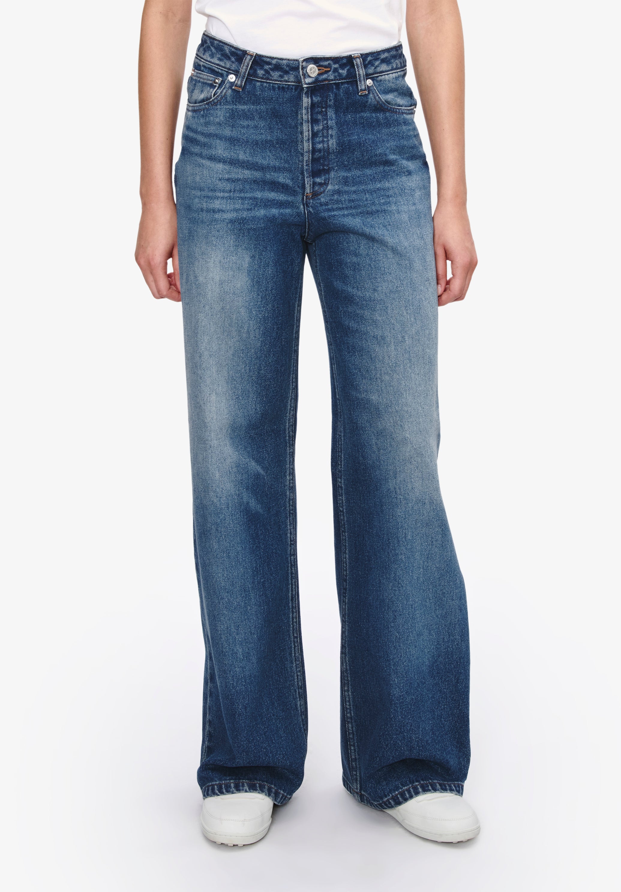 Elisabeth jeans | Stonewashed Denim | A.P.C. Ready-to-Wear