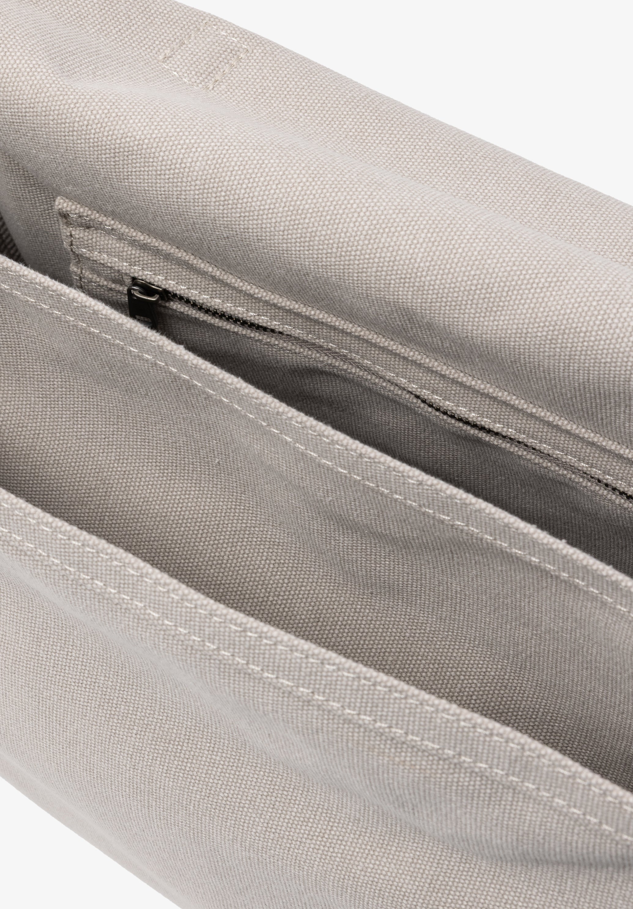Recuperation satchel | Bags | A.P.C. Accessories