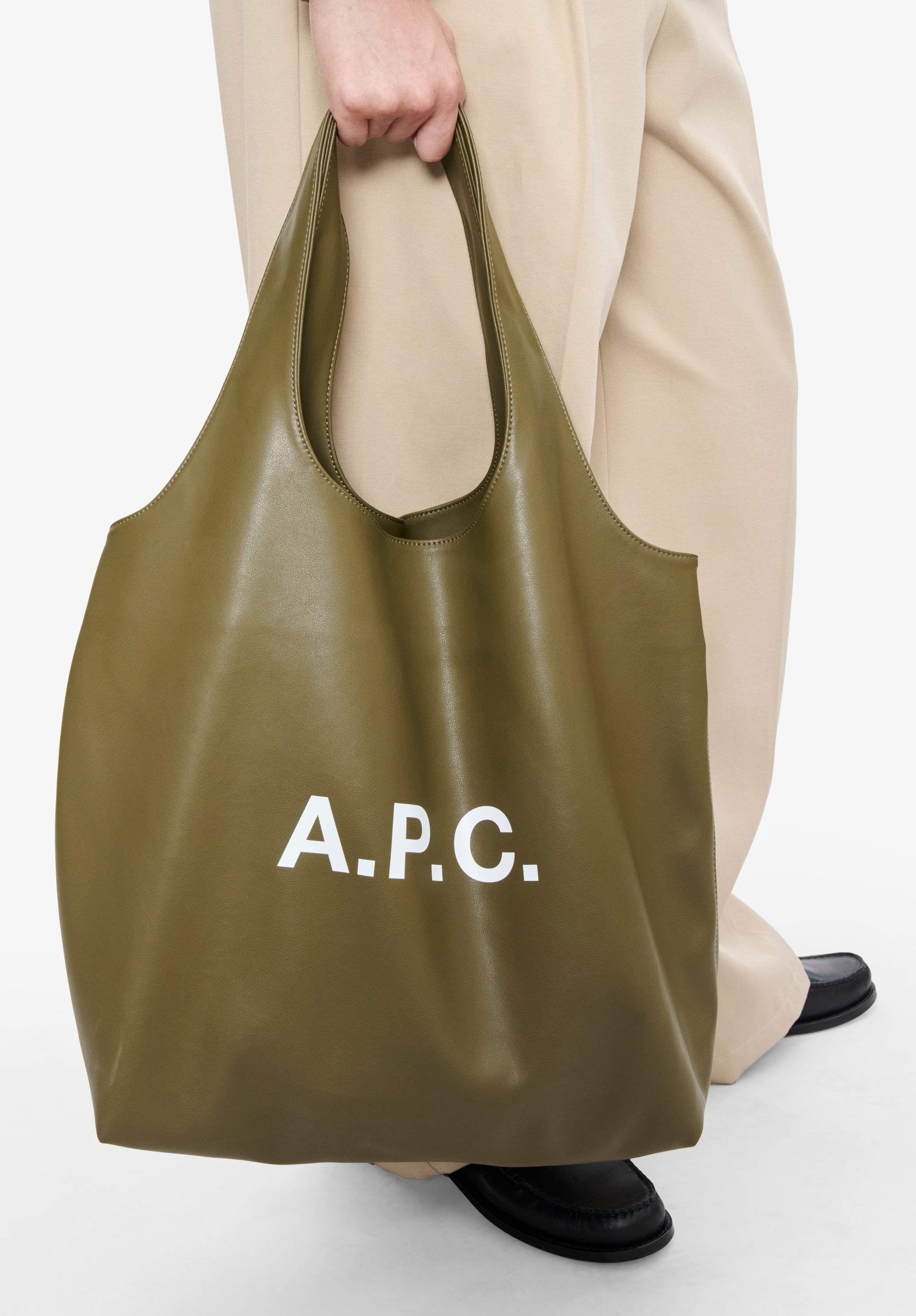 A.P.C  SAC JUNE＊ A.P.C. - June Tote Bag | HBX