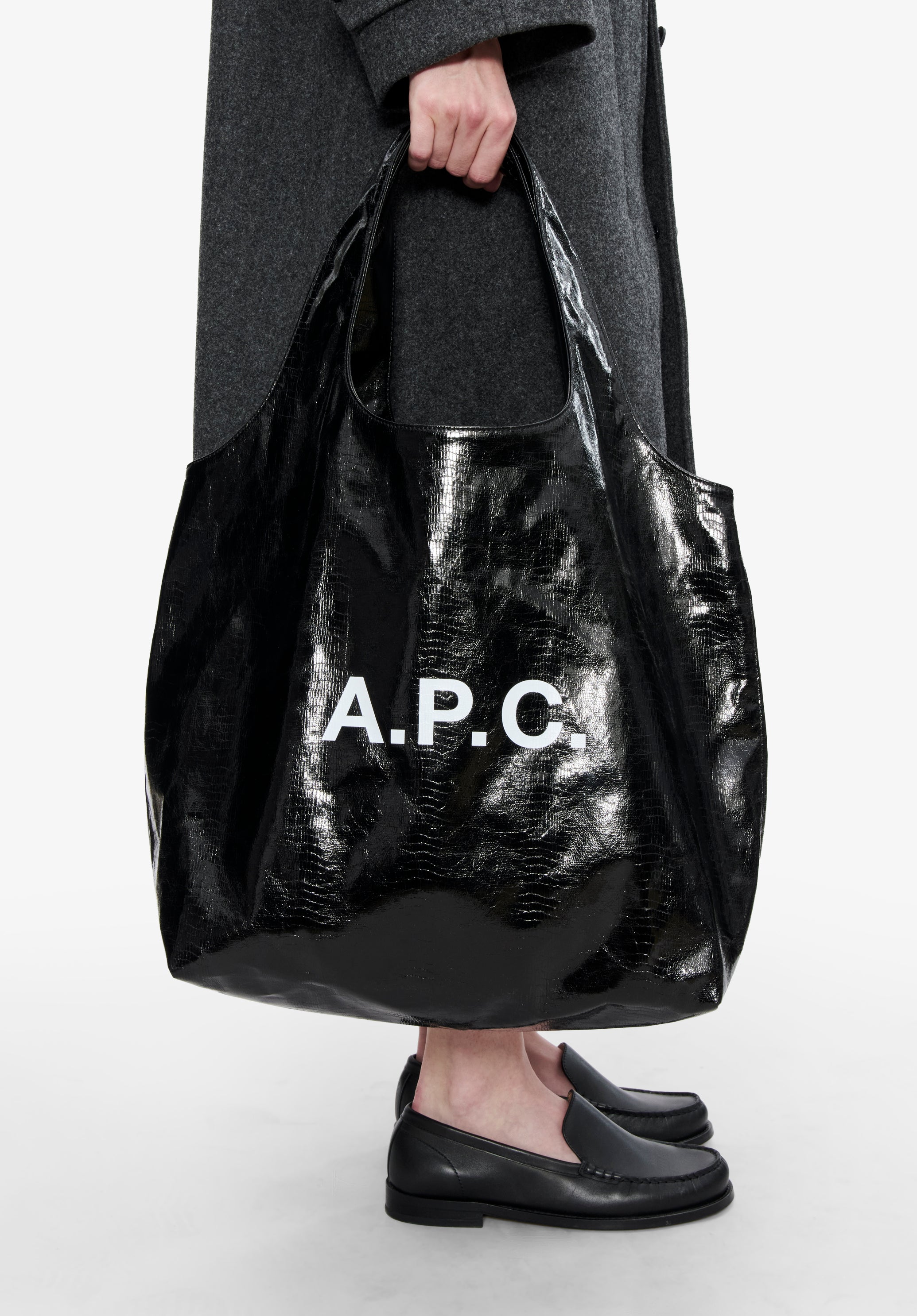 A.P.C チェーンバッグ A.P.C.（アーペーセー） バッグ レディース 2WAYハンド/ショルダー