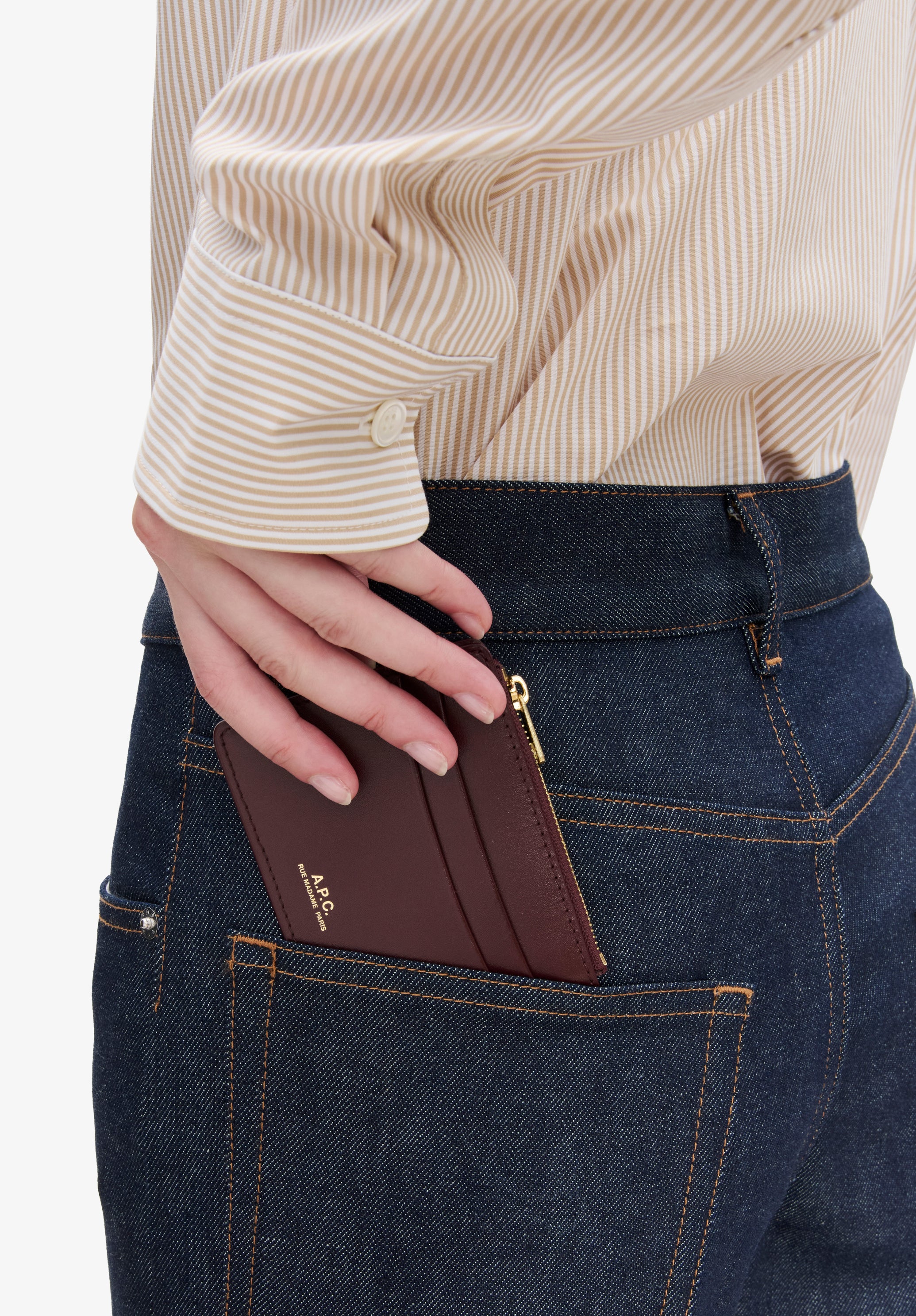 Paris cardholder | Leather Goods | A.P.C. Accessories