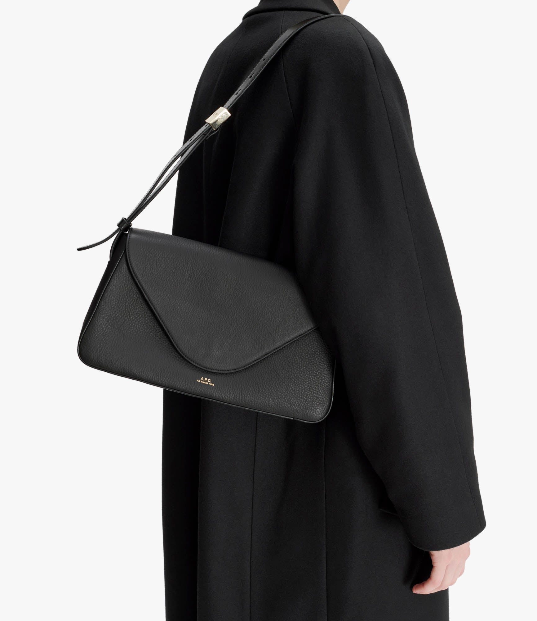 Daria Flap bag | Grained leather and smooth leather | A.P.C.