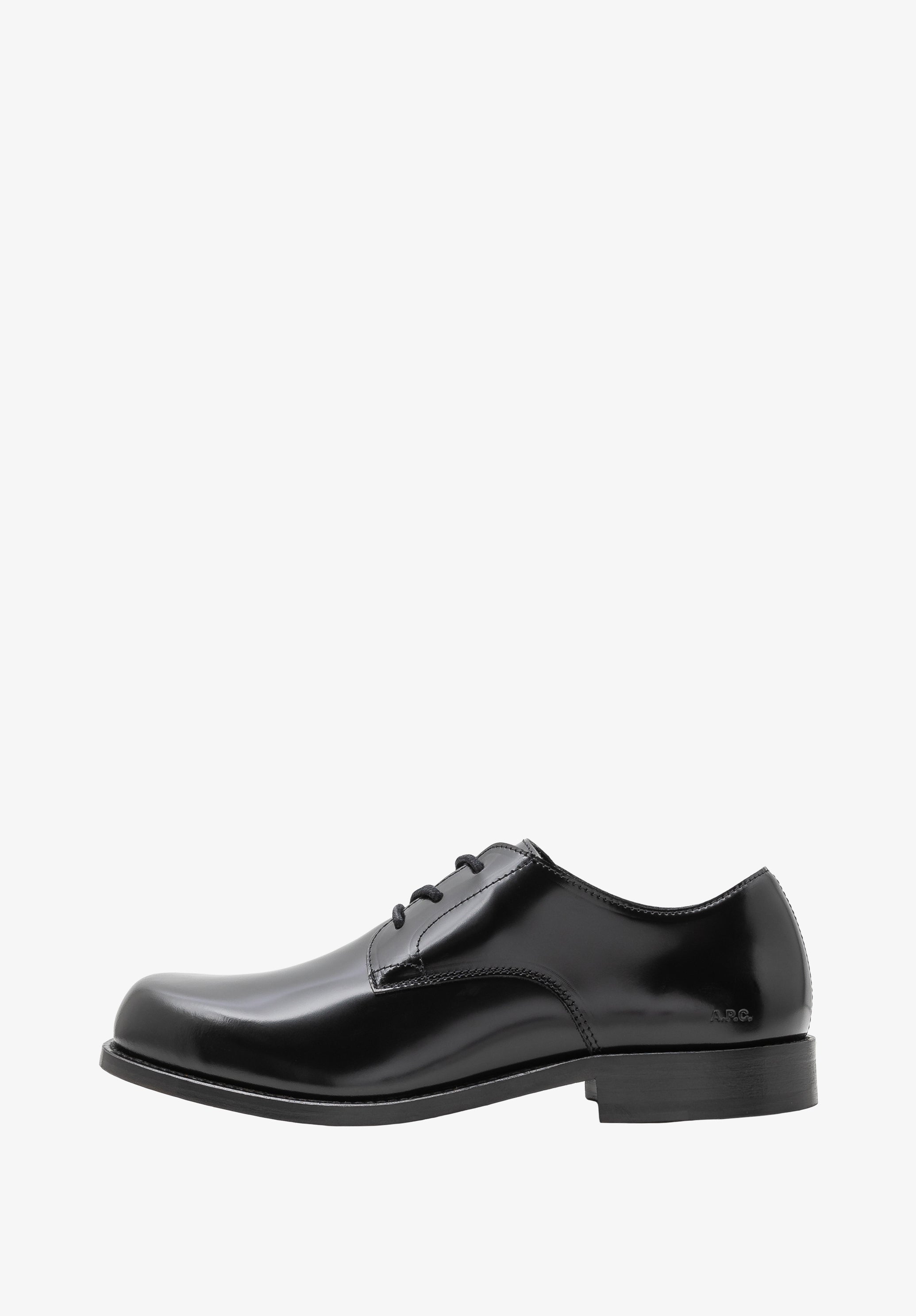 A.P.C. Men's Shoes - Sneakers, Sandals, Boots & More | Accessories