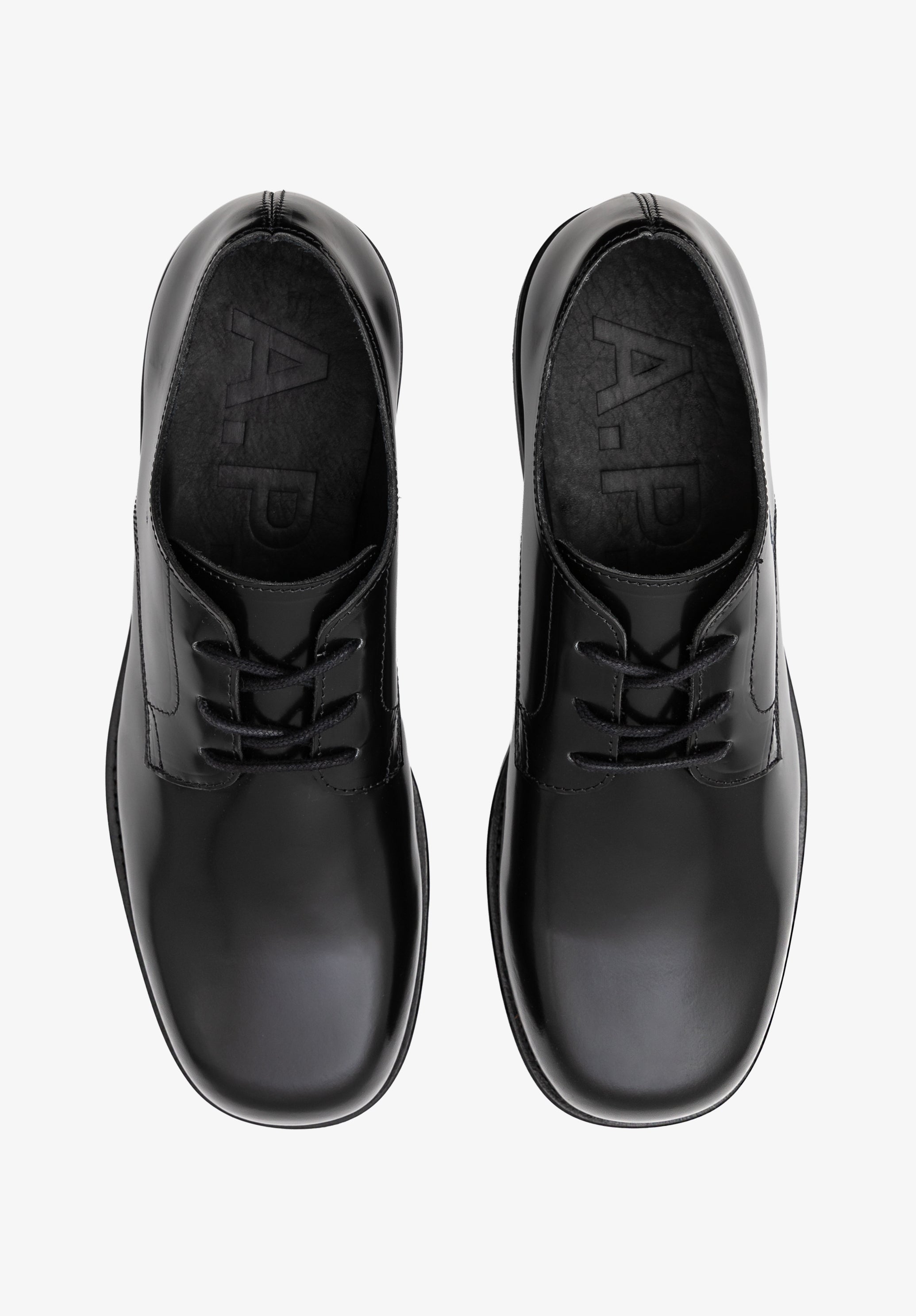 A.P.C. Men's Shoes - Sneakers, Sandals, Boots & More | Accessories