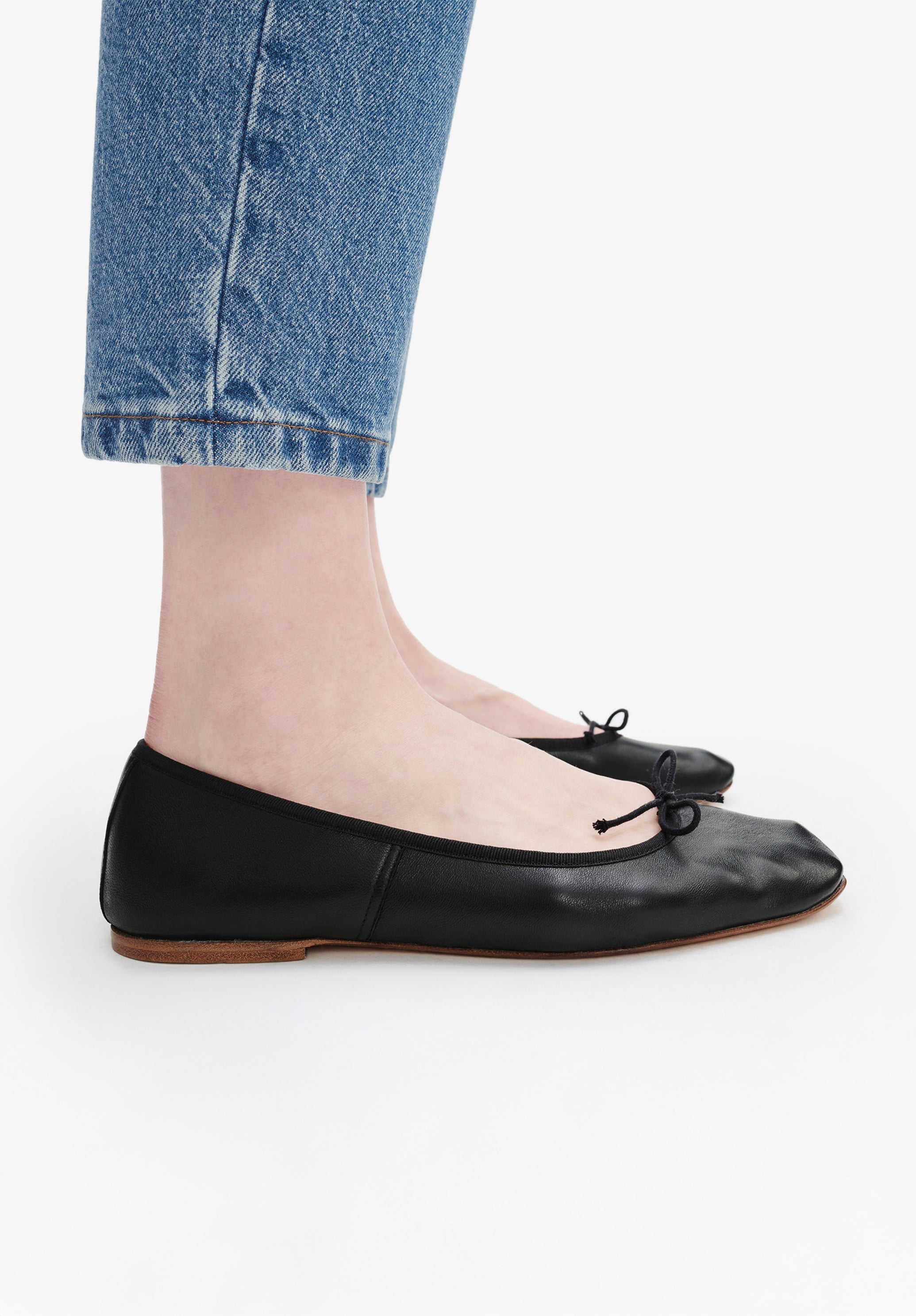 Leah ballet flats | Smooth Leather | A.P.C. Shoes and Accessories