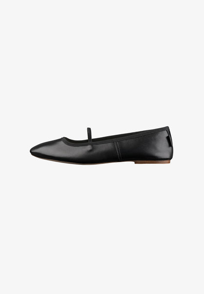 APC BALLERINES SWAN 24Pフラットパンプスrokuビオトープ Swan ballet flats | Smooth leather | A.P.C. Accessories