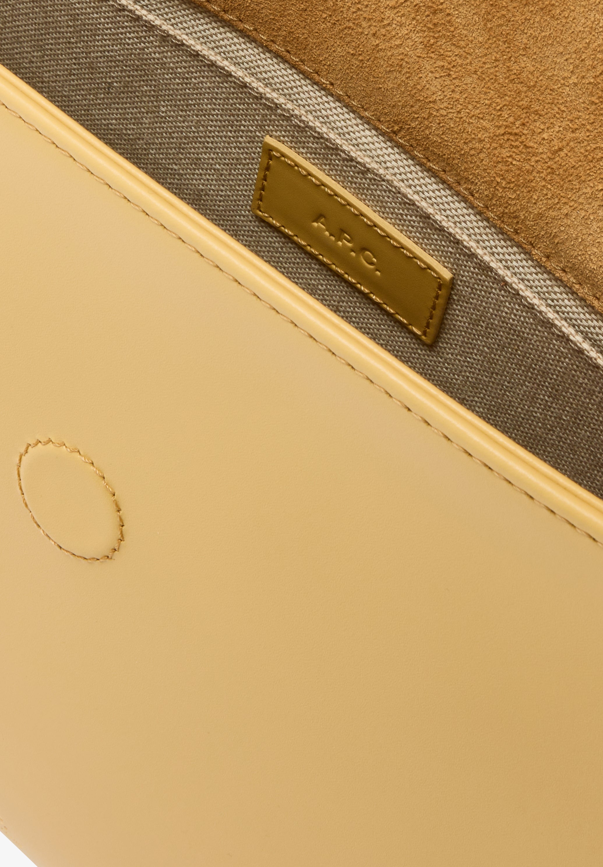 Virginie Flap bag | Women's Bags | A.P.C. Accessories