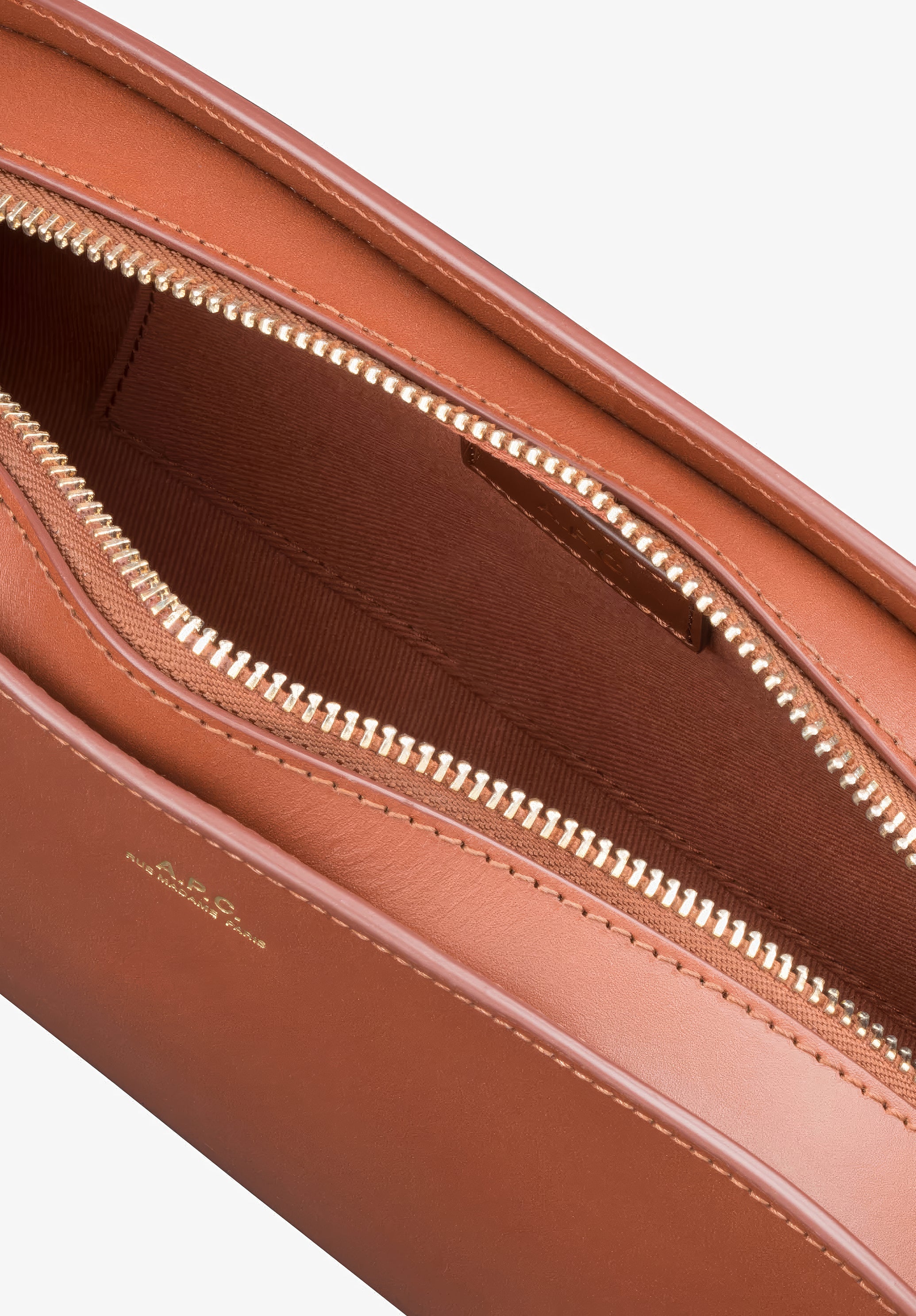 Demi-Lune Shoulder bag | Smooth vegetable-tanned leather | A.P.C.