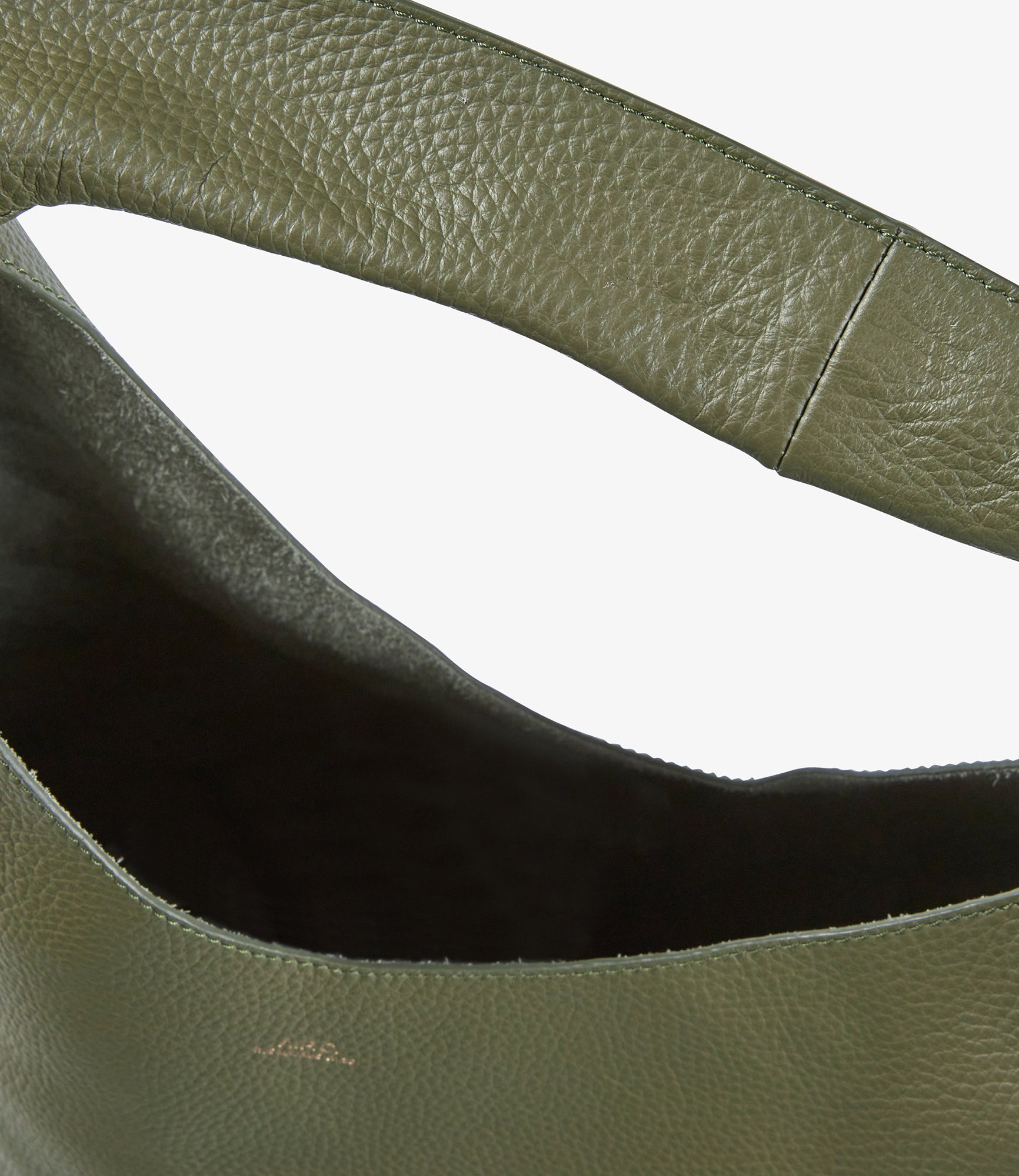 Le Neige | Grained leather | A.P.C. Accessories