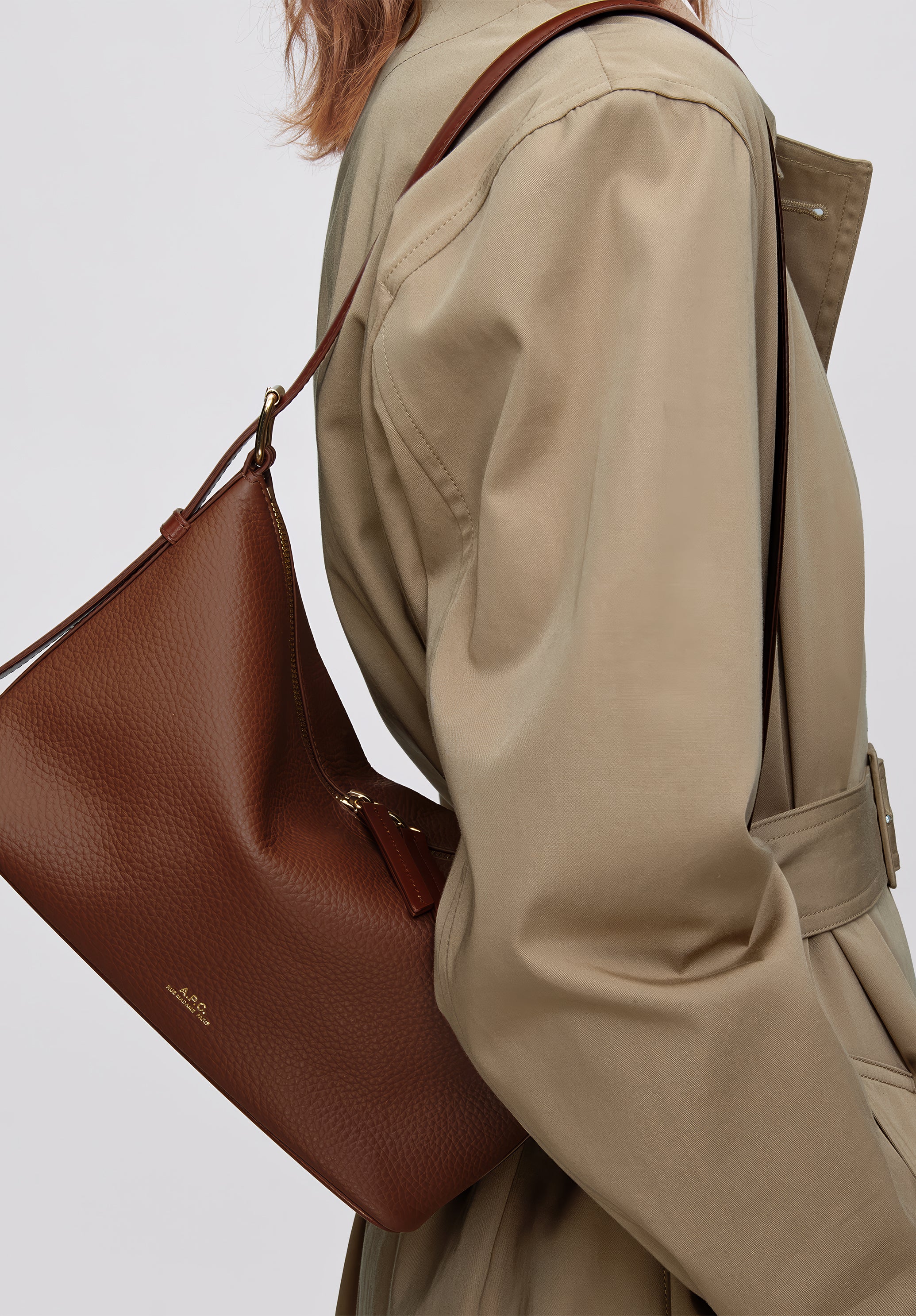 Vera Shoulder bag | 100% cowhide leather | A.P.C. Accessories