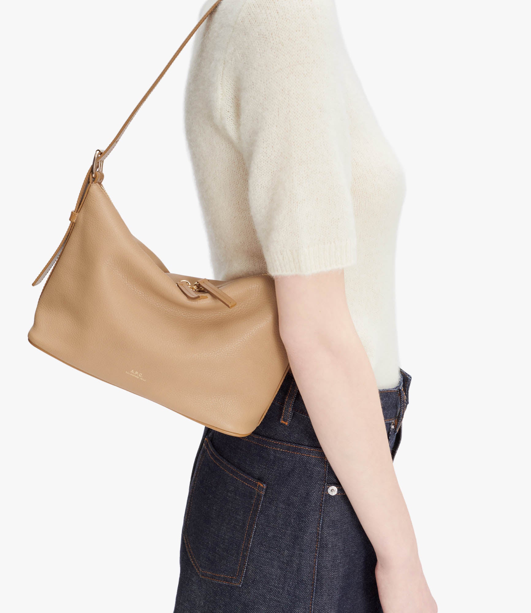 Vera Shoulder bag | Grained leather and smooth leather