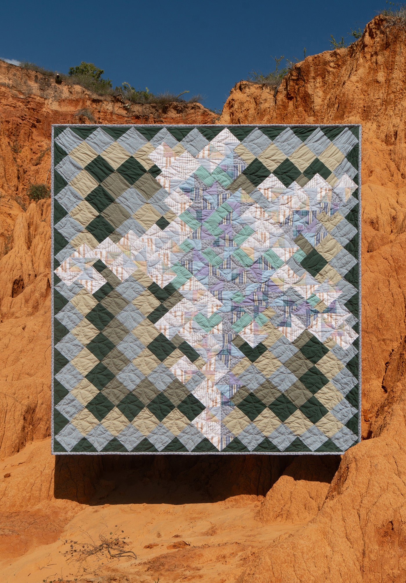 She Can't Sew | Queen Size | A.P.C. Quilts