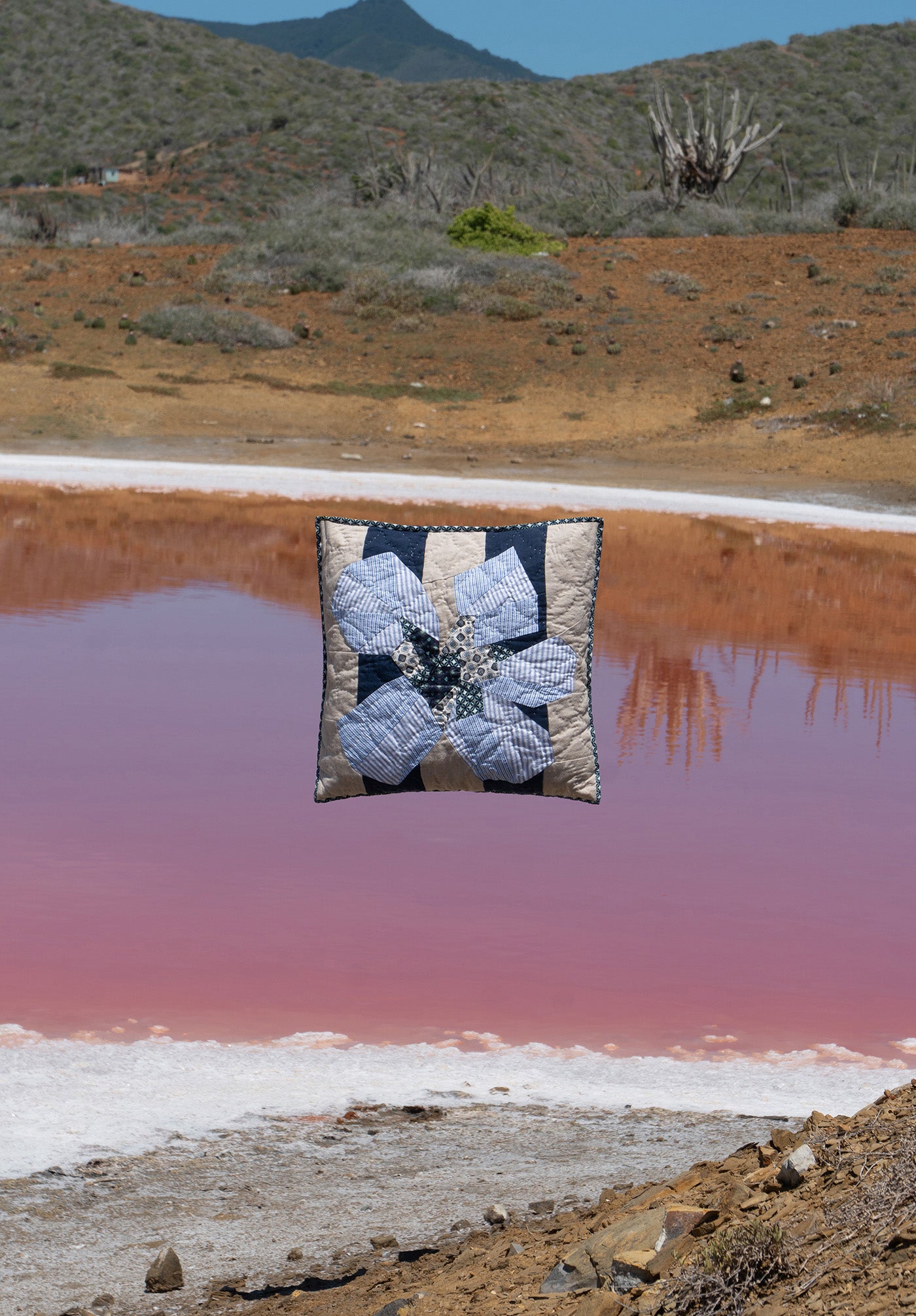 Warda | Cushion Pillow | A.P.C. Quilts