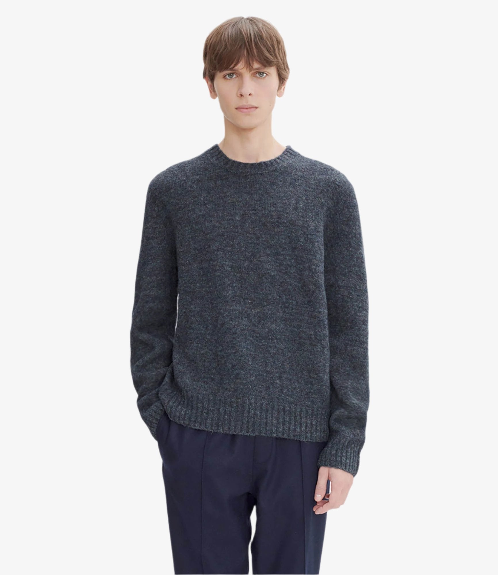 A.P.C. Men's Knitwear - Cardigans, Sweaters & More | Ready
