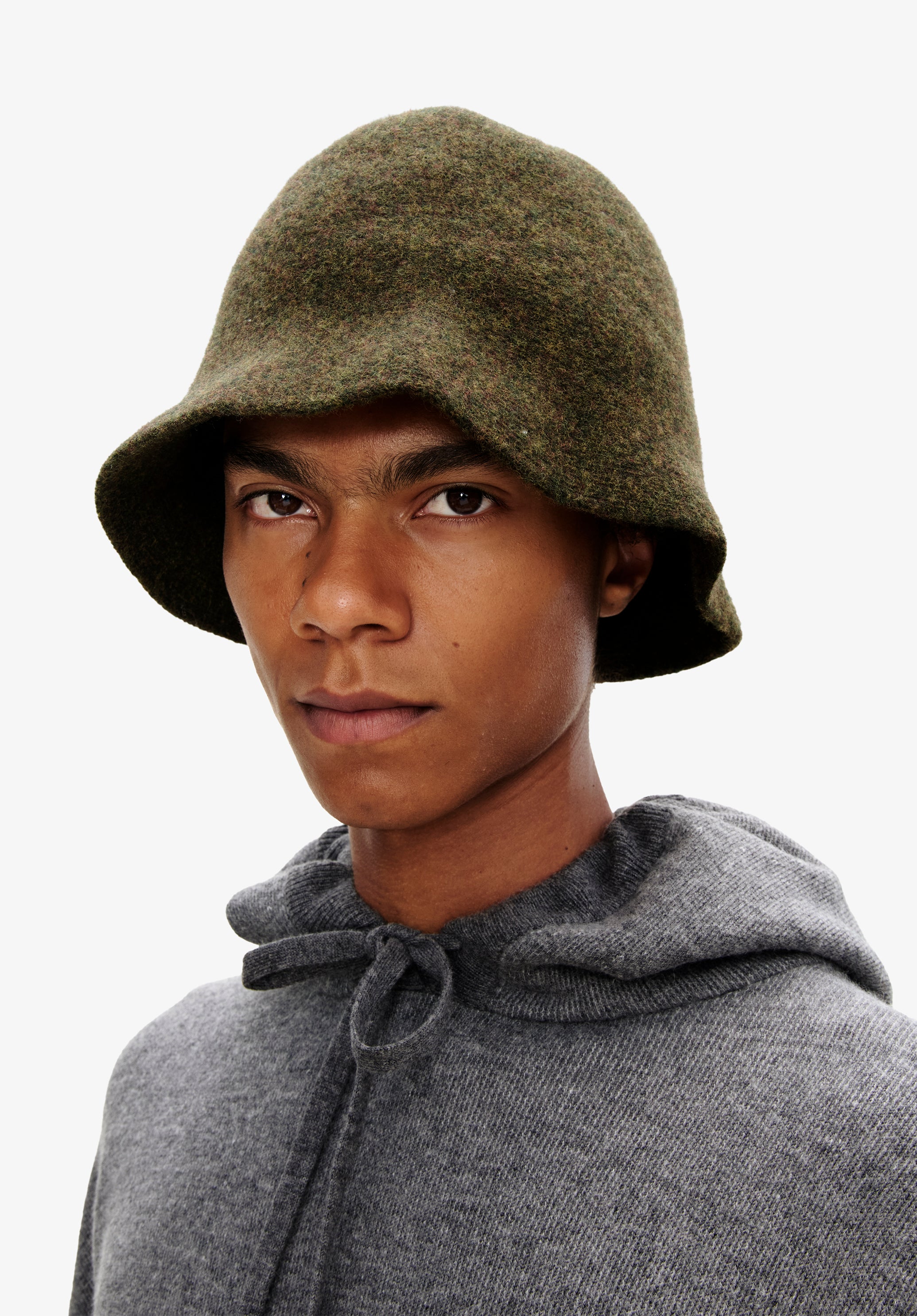 Cloche bucket hat | Hats | A.P.C. Accessories