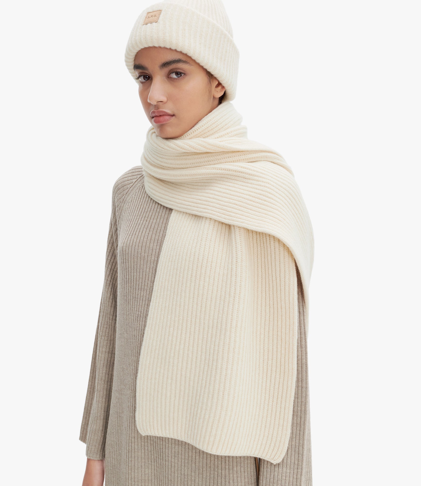 スカーフ A.P.C. SCARF (WOAOVM15176 LZZ) Malo scarf | A.P.C.