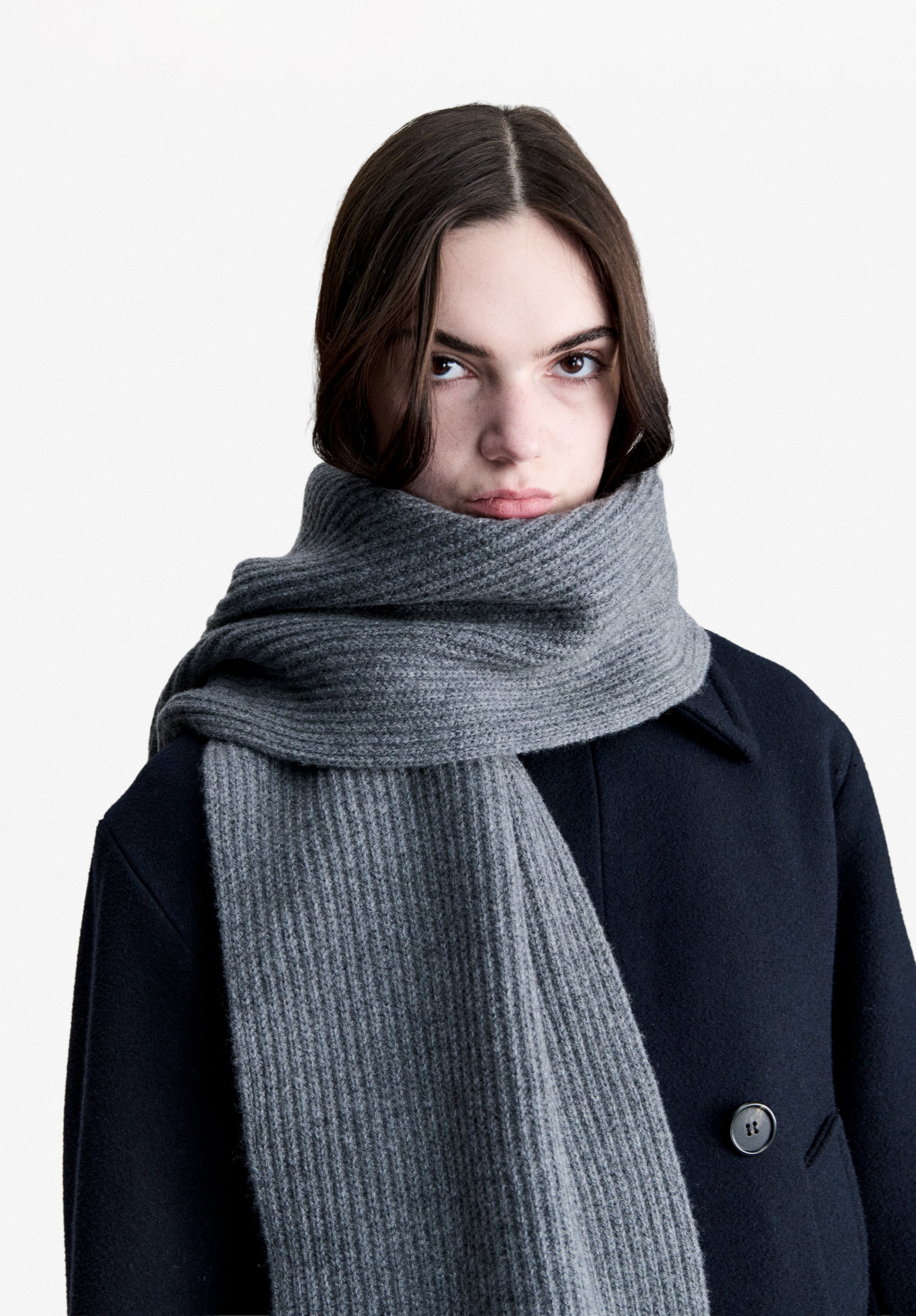 A.P.C Sachaバラクラバ A.P.C. Sasha Scarf - Cashmere scarf