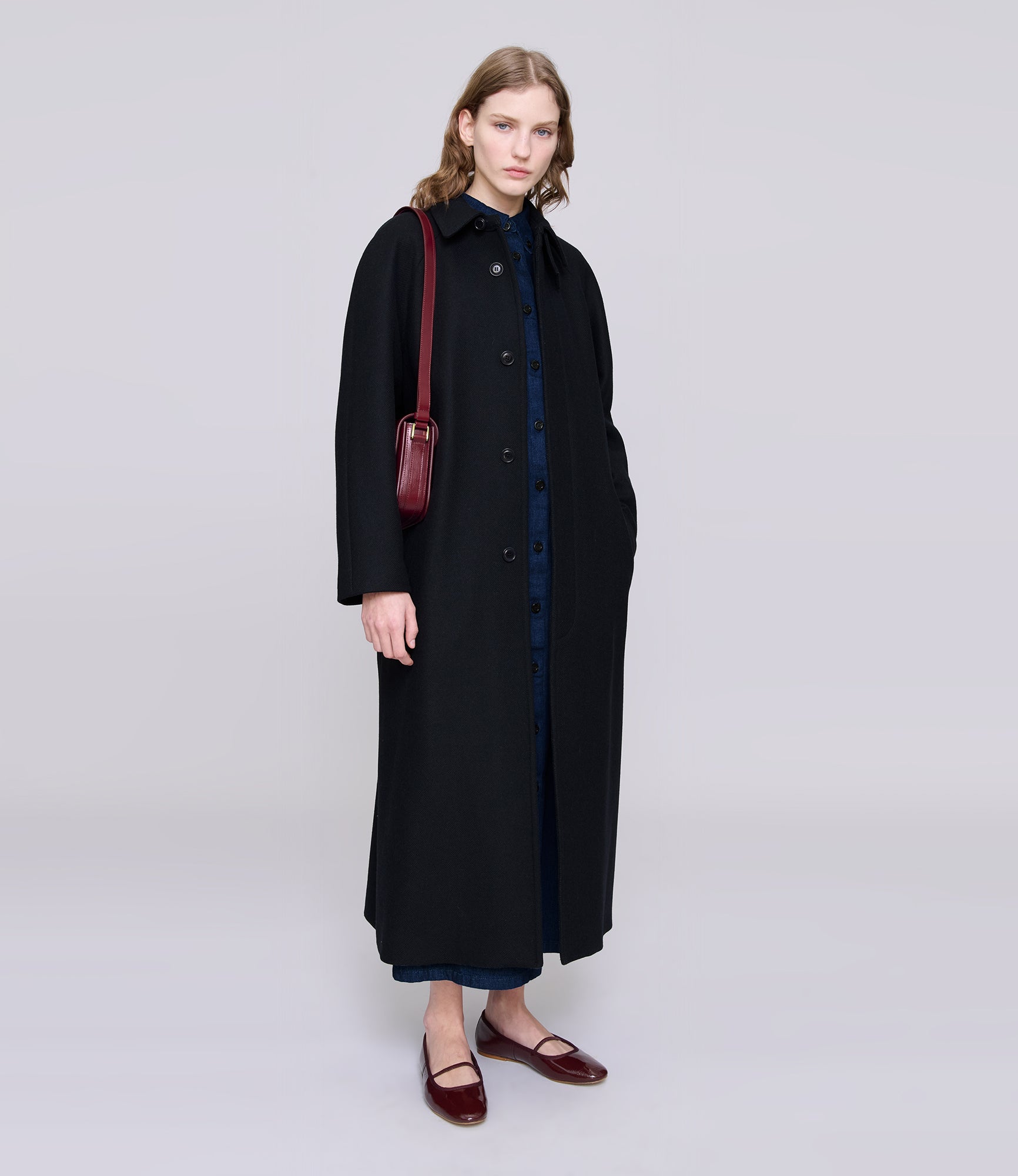 Gaia coat | 75% wool 25% polyamide | A.P.C. Ready-to-Wear