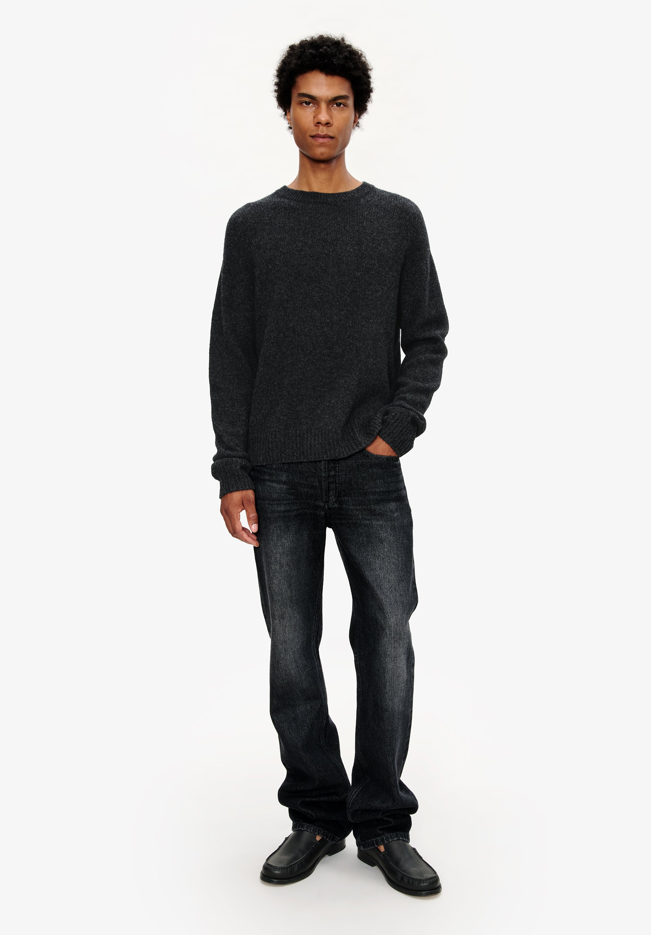 Crew neck sweater | Knitwear | A.P.C. Ready-to-Wear