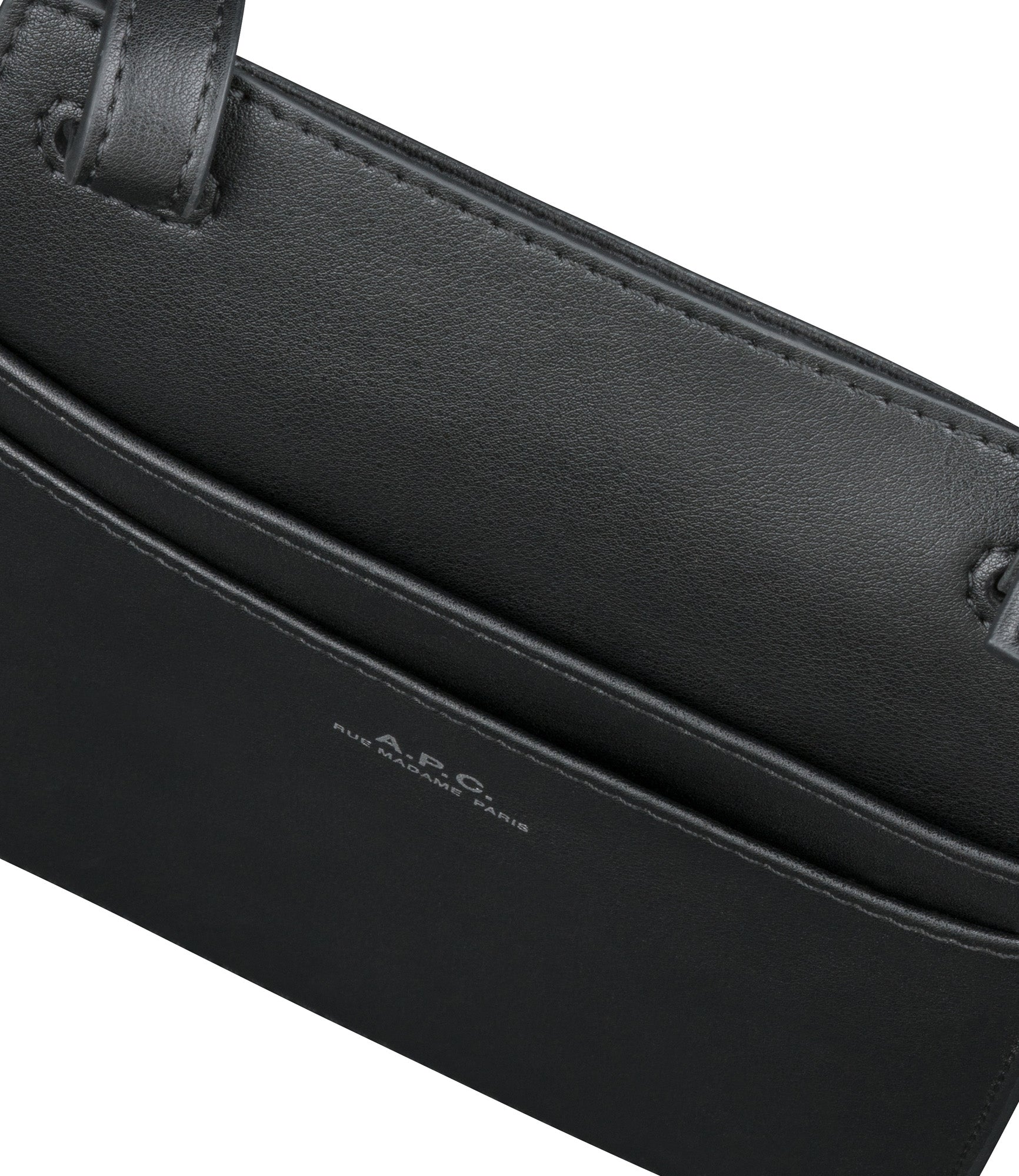 A.P.C｜CROSSBAGS (Nino crossbody pouch (PUAAT H61717 LZZ Nino crossbody pouch | Neck pouch in black vegan leather